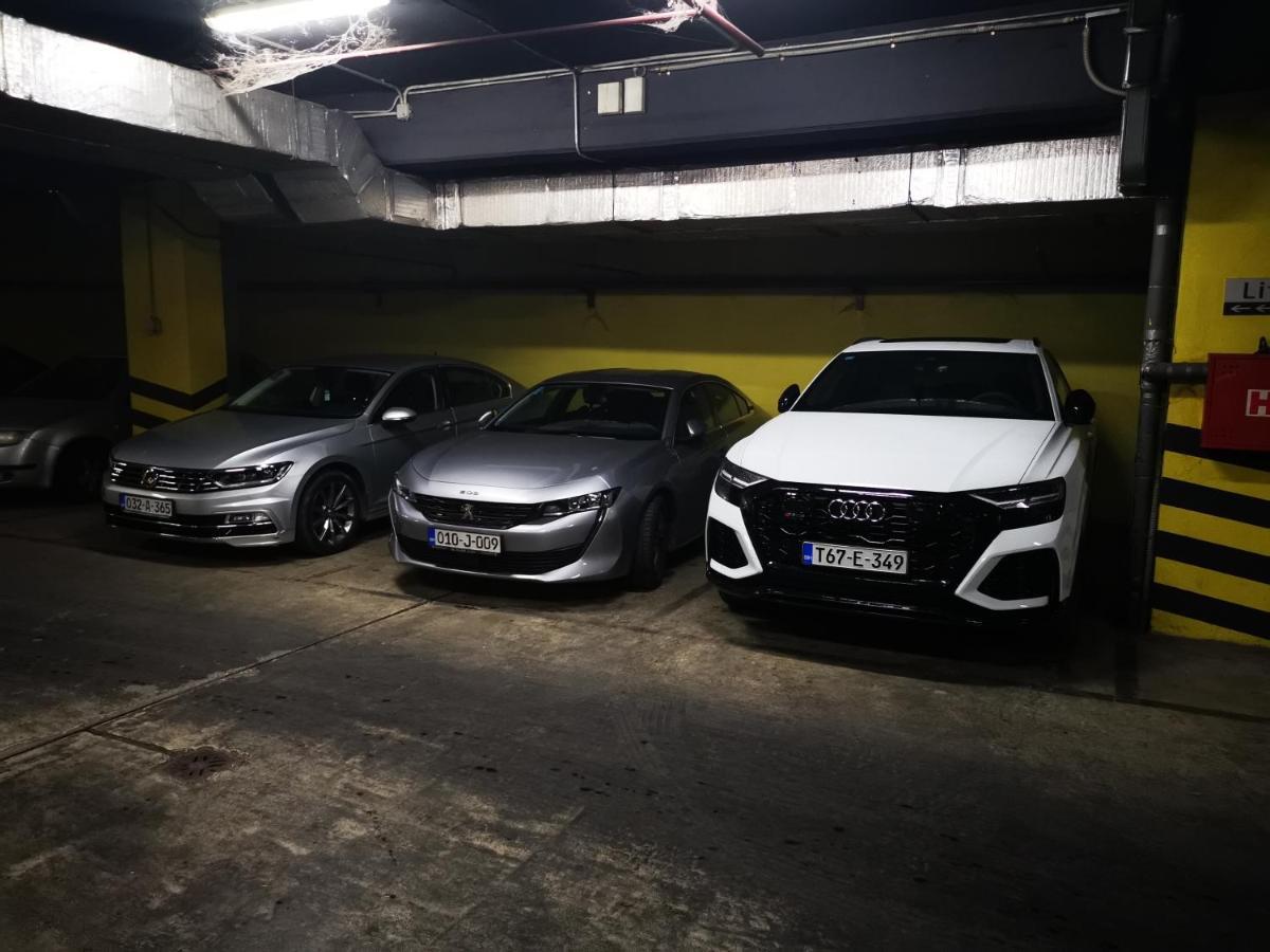 Apartments Artee Free Garage Parking Sarajevo Bagian luar foto