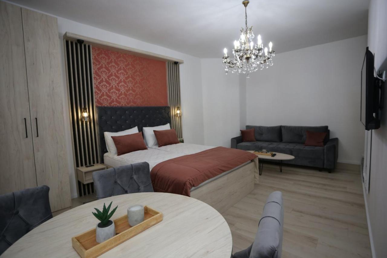 Apartments Artee Free Garage Parking Sarajevo Bagian luar foto