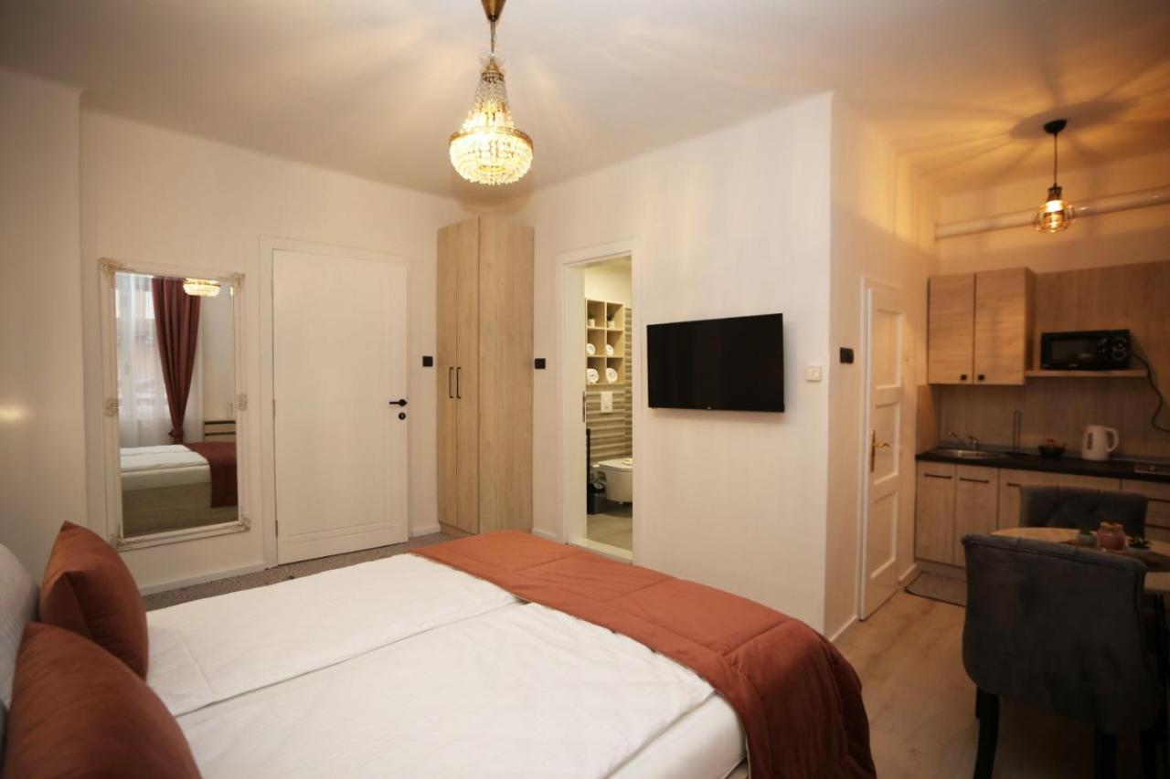 Apartments Artee Free Garage Parking Sarajevo Bagian luar foto