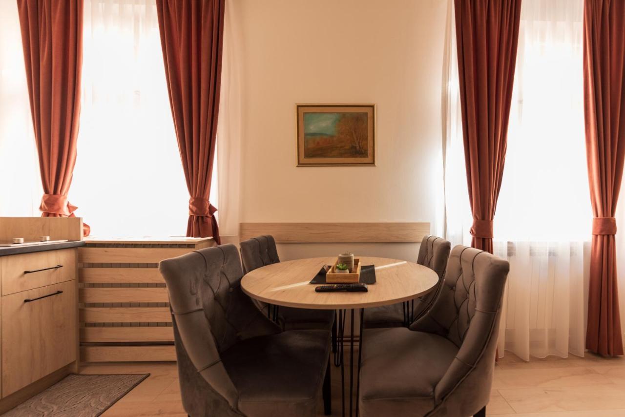Apartments Artee Free Garage Parking Sarajevo Bagian luar foto